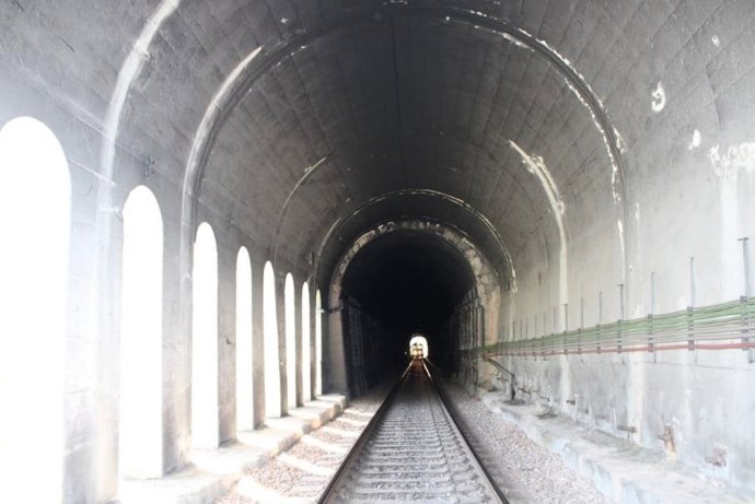 Túnel de El Pajarraco.