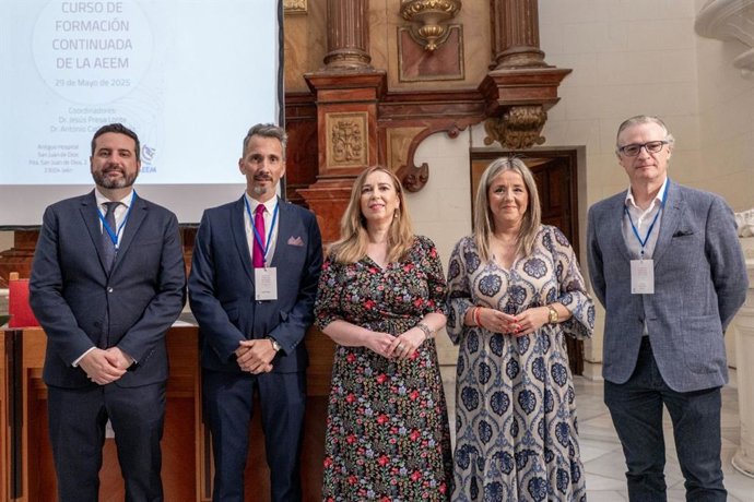 Inauguración del III Curso de Formación Continuada de la Asociación Española para el Estudio de la Menopausia.