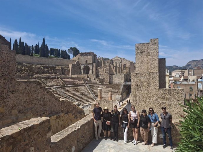 Visita de la delegación belga al Teatro Romano de Cartagena