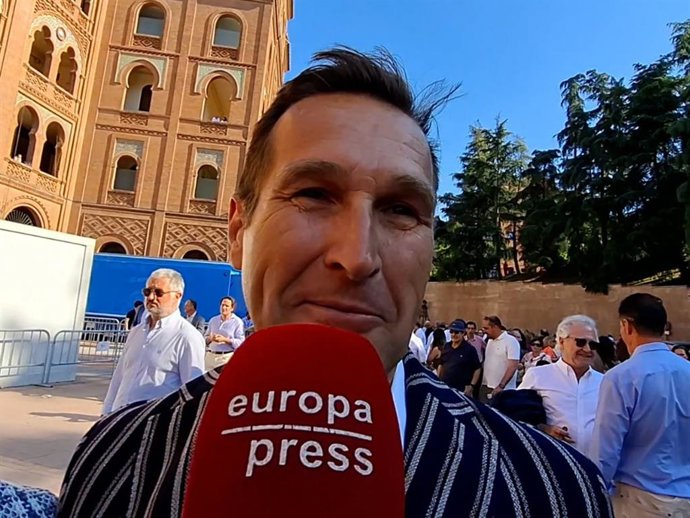 Juan Manuel Alcaraz, a su llegada a la plaza de toros de Las Ventas