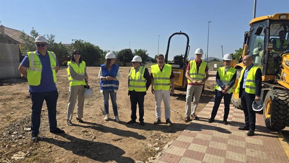 La directora de la Agencia del Agua de Castilla-La Mancha, Montserrat Muro, en Cobisa.