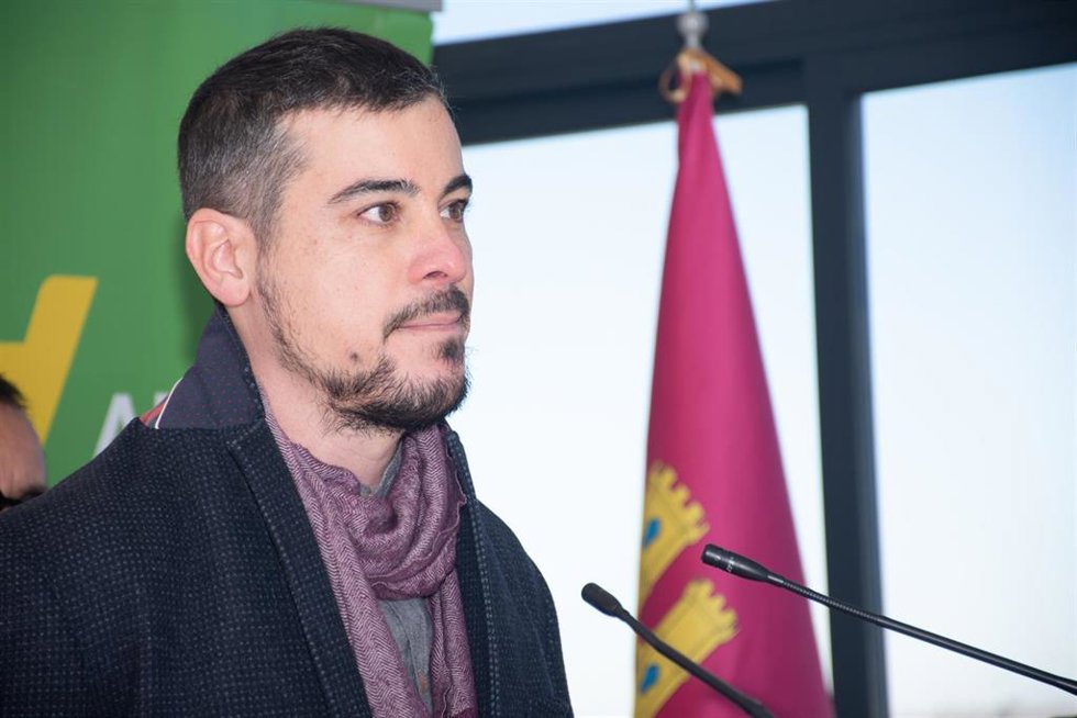 Archivo - El coordinador autonómico de Podemos , José Luis García Gascón.
