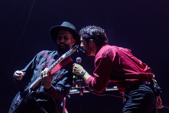 Archivo - La banda Siloé durante su concierto.