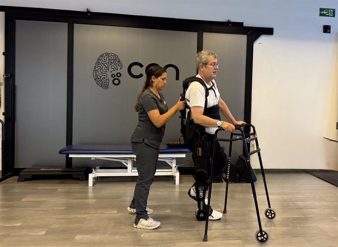 Rehabilitación con exoesqueleto ABLE.