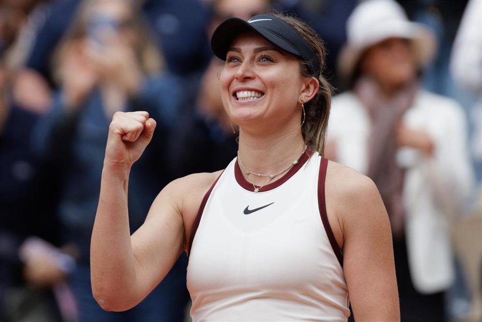 Paula Badosa celebra una victoria en Roland Garros 2025
