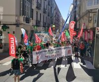 Cerca de 5.000 docentes cántabros vuelven a las calles para pedir a Silva que "se siente a negociar"