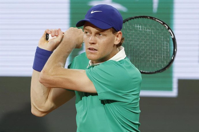 Jannik Sinner of Italy during day 2 of Roland-Garros 2025, French Open, Grand Slam tennis tournament on May 26, 2025 at Roland-Garros stadium in Paris, France - Photo Jean Catuffe / DPPI
