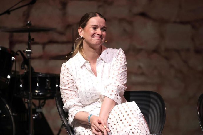 La presidenta del Govern, Marga Prohens, en el acto 'Navegando juntos la esclerosis múltiple'.