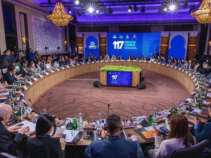 Archivo - El Consejo Ejecutivo de la OMT, reunido en Marrakech (Marruecos).