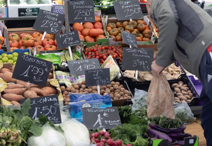 Archivo - Arxiu - Un mercat d'aliments