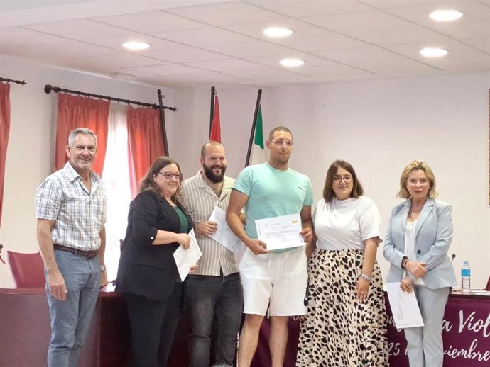 Junta invierte 7,5 millones en la formación y contratación de 165 desempleados en la comarca de Antequera.