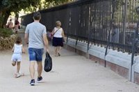ASEAF alerta de que 1.200 niños de menos de 6 años viven en centros en España: "No me digáis que esto no es alarmante"