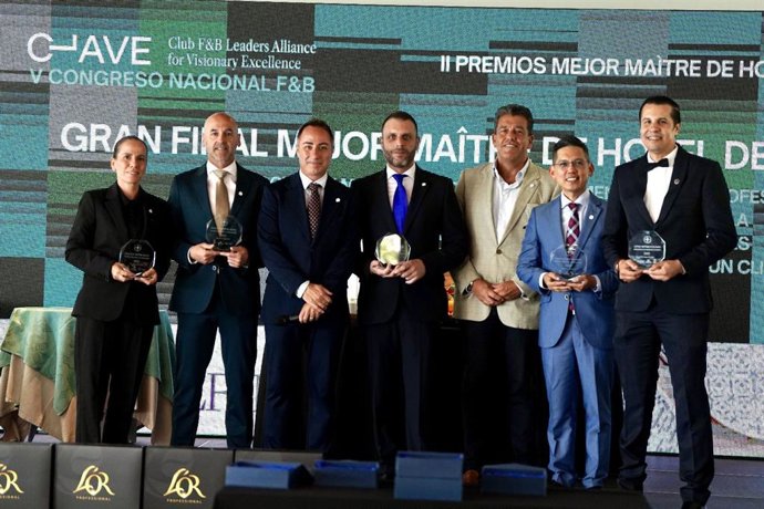 Finalistas y ganador II Premios Mejor Maître de Hotel 2025