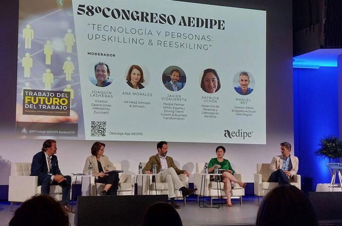 Zucchetti Spain colaborndo en la Mesa de debate