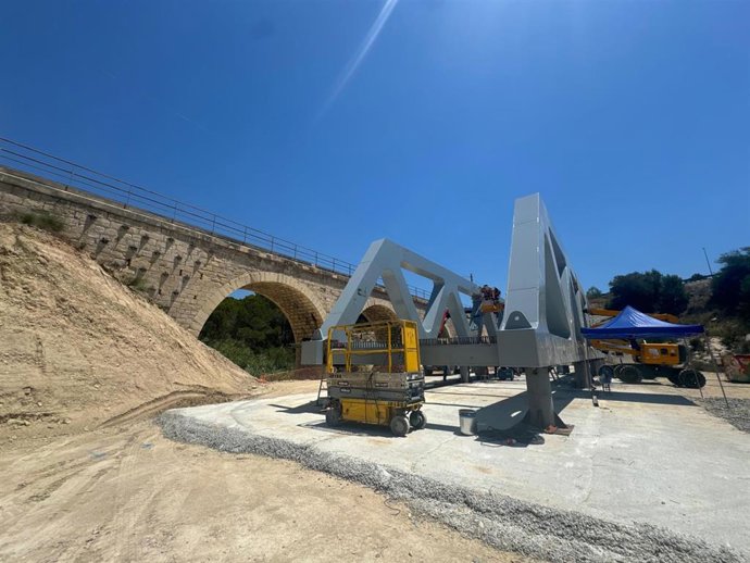 Obras de duplicación de vía y electrificación en el tramo entre Hospital Vila y Benidorm en la línea 1 del TRAM d'Alacant