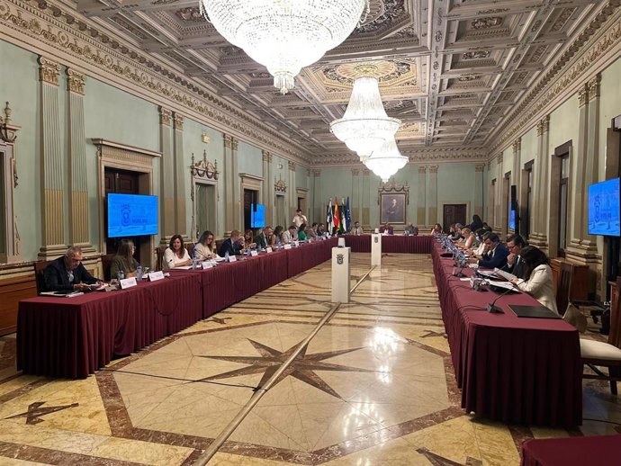 Pleno del Ayuntamiento de Huelva.