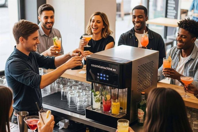 Llega a España la revolución automática de cócteles y refrescos naturales para hostelería