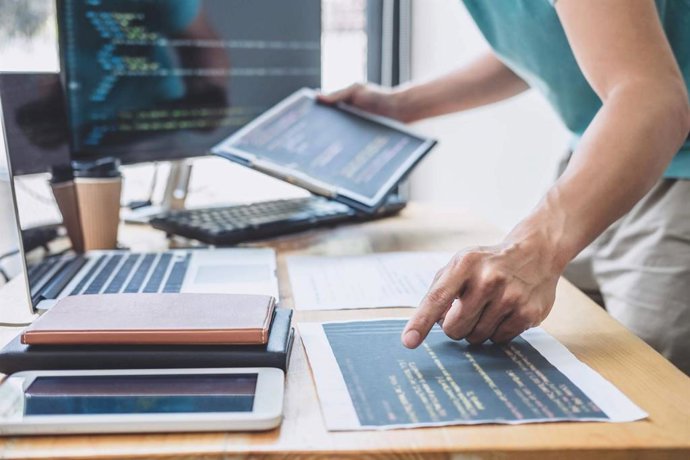 CEESA impulsa la transformación digital de empresas mediante soluciones de software personalizadas