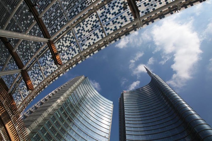 Archivo - Arquivo - Escritórios do UniCredit.