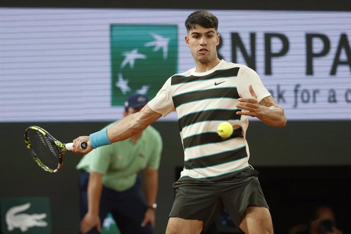 El tenista español Carlos Alcaraz en Roland Garros.
