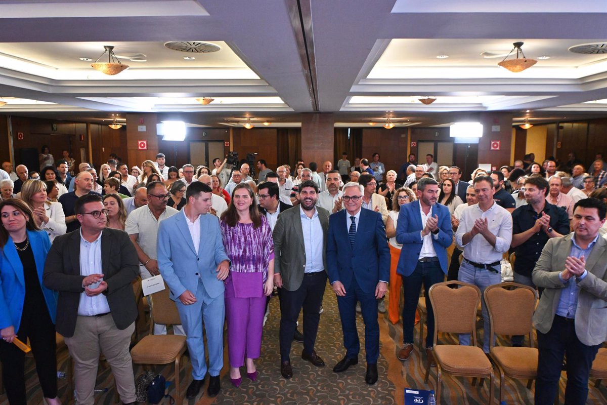 López Miras (PP) llama a la movilización en defensa del Tajo-Segura:  El Trasvase no se toca 