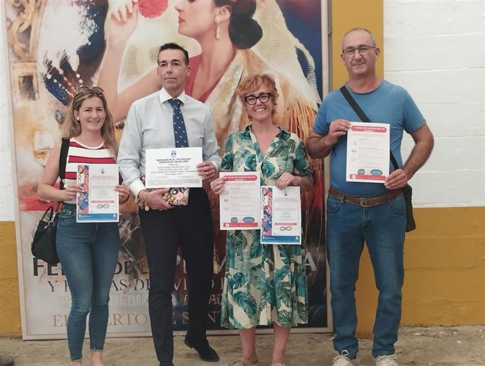 Presentación del Viernes Inclusivo en la Feria de Primavera y Fiesta del Vino Fino de El Puerto de Santa María (Cádiz).