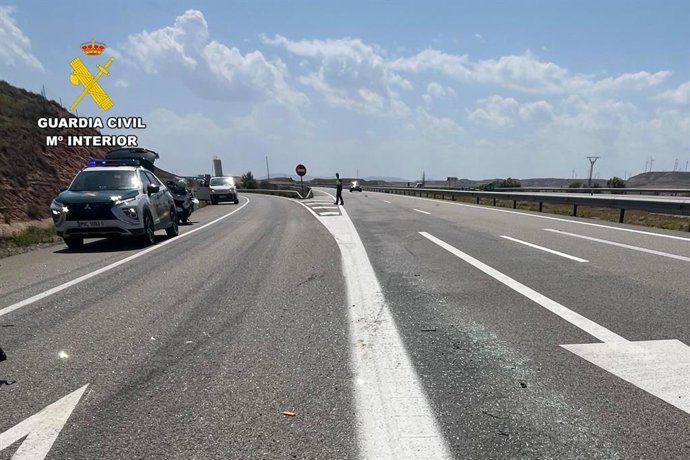 Lugar del accidente ocurrido este sábado en la A-23 en Muel en el que han resultado heridas seis personas.