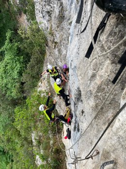 Rescatadas dos personas en la vía ferrata de La Hermida