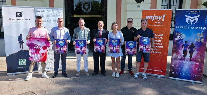 Imagen de la presentación de la Carrera Nocturna de Murcia