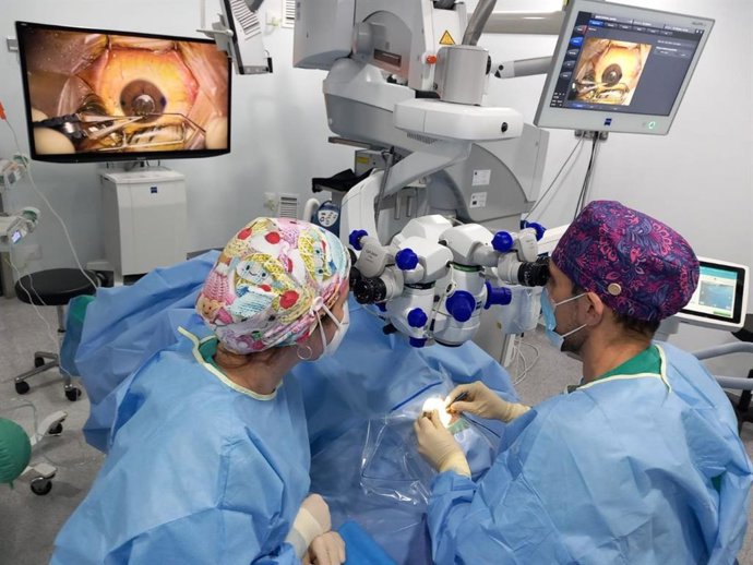 Con las nuevas técnicas se puede devolver prácticamente la totalidad de la visión a casos con buen pronóstico y a muchos otros, poder mejorarla de manera considerable