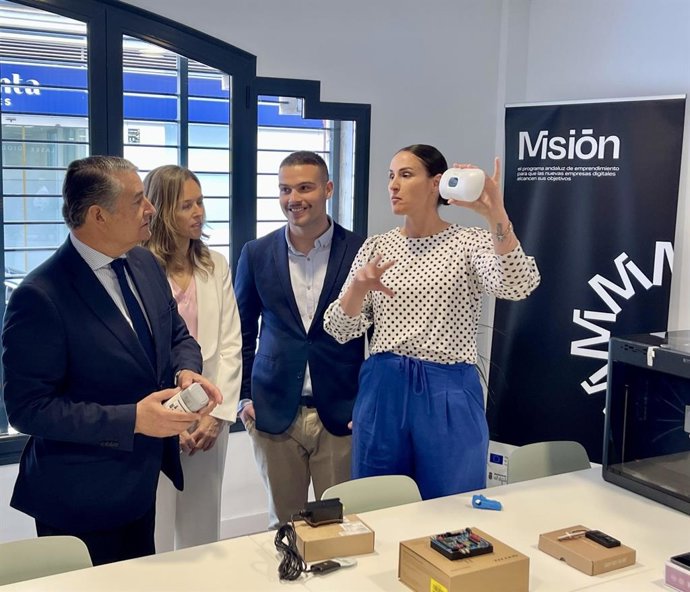 Junta de Andalucía abre una convocatoria para startups y emprendedores del sector de Logística Portuaria