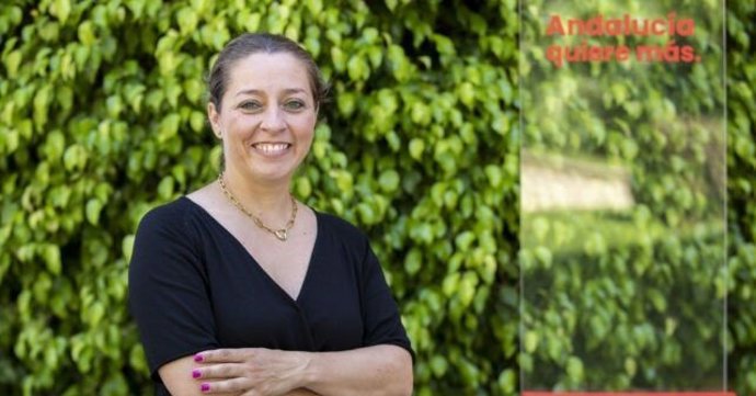 Archivo - La secretaria general del PSOE de Almonte (Huelva), Macarena Robles.