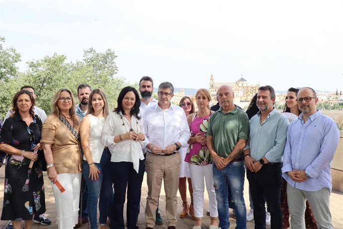 Patxi López, este domingo en Córdoba, junto a dirigente socialistas en la provincia