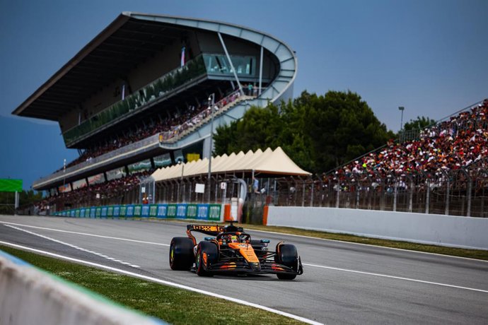 81 PIASTRI Oscar (aus), McLaren F1 Team MCL39, em ação durante o Formula 1 Aramco Gran Premio de Espana 2025, Grande Prêmio da Espanha 2025, 9ª etapa do Campeonato Mundial de Fórmula 1 da FIA 2025, de 30 de maio a 1º de junho de 2025, no Circuito de Barce