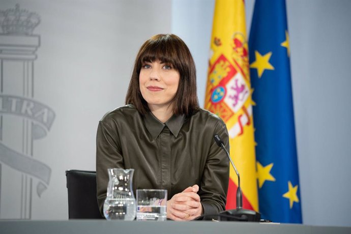 Archivo - La ministra de Ciencia e Innovación, Diana Morant, durante una rueda de prensa posterior al Consejo de Ministros, en el Palacio de La Moncloa, a 7 de marzo de 2023, en Madrid (España). El Gobierno ha aprobado en Consejo de Ministros el estatuto 
