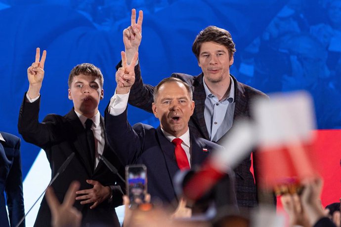 June 1, 2025, Warsaw, Warsaw, Poland: 01.06.2025 WARSZAWA .WYBORY PREZYDENCKIE 2025 .DRUGA TURA WYBOROW PREZYDENCKICH .WIECZOR WYBORCZY KANDYDATA NA PREZYDENTA RP KAROLA NAWROCKIEGO.PRESIDENTIAL ELECTIONS 2025 - SECOND ROUND OF PRESIDENTIAL ELECTIONS IN P