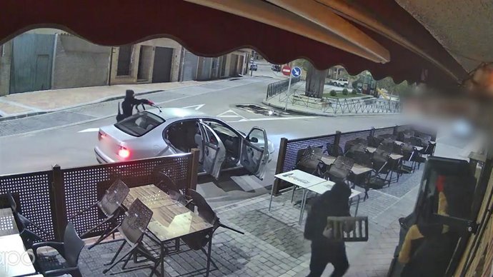 Detenidos por robos con violencia en las provincias de Madrid y Toledo.