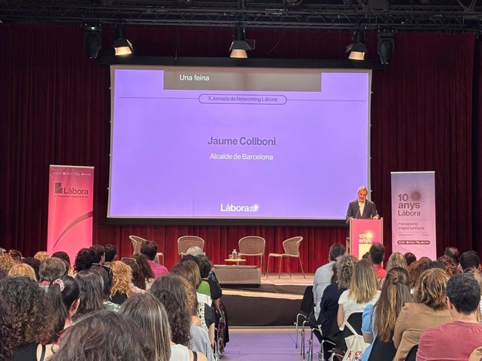 L'alcalde de Barcelona, Jaume Collboni, en la X Jornada de Networking del Làbora