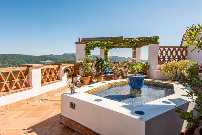 Archivo - Hotel los Castaños (Cartajima)