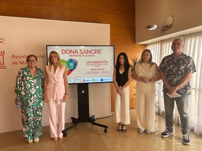 Presentación de la VIII Maratón de Donación de Sangre con el lema 'Dona sangre, reparte felicidad'