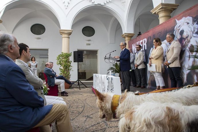 Salvador Fuentes interviene en la presentación de Intercaza 2025.