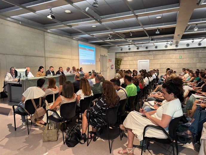 Educación presenta las novedades del curso 2025-2026, centradas en simplificar procesos y mejorar la comunicación