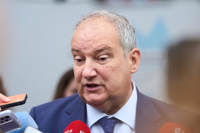 Archivo - Hereu celebra las ventas de coches en mayo y estima que la industria del motor supere los datos de 2024.