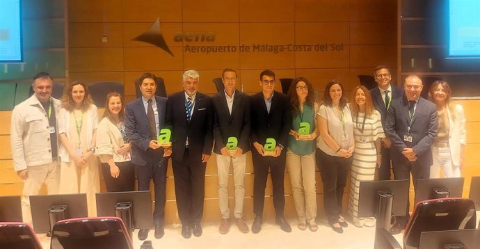 El Aeropuerto de Málaga-Costa del Sol se adelanta este lunes a la celebración del Día Mundial del Medio Ambiente con la entrega de los premios a la gestión ambiental a las empresas que trabajan en la infraestructura
