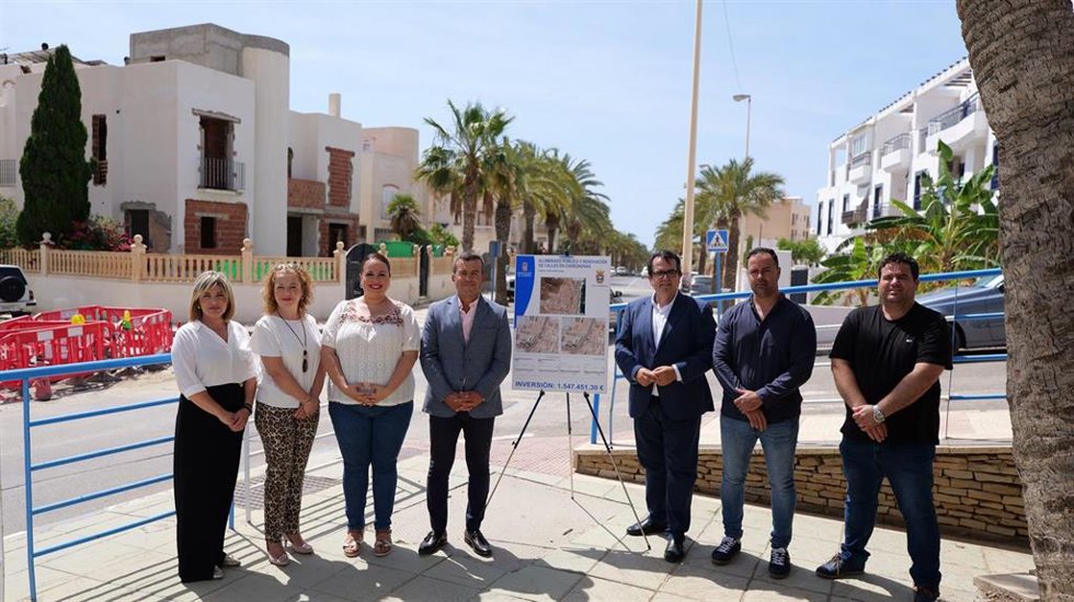 Presentación de las obras de renovación de avenidas de Carboneras.