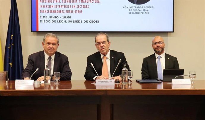 Paticipantes en el encuentro empresarial de CEOE con ProPanamá.