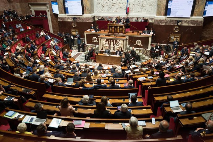 27 de maio de 2025, Saint Ouen, Paris, França: Uma sessão de perguntas e respostas na Assembleia Nacional, a câmara baixa do parlamento francês, em Paris, em 27 de maio de 2025.