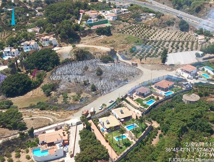 Extinguido un incendio forestal declarado en Frigiliana