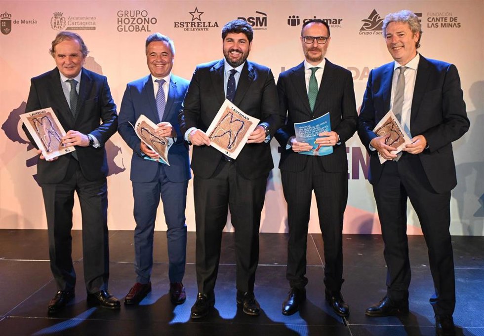 El Presidente Del Gobierno Regional, Fernando López Miras, Durante La Clausura De La Presentación De La Revista Región De Talentos