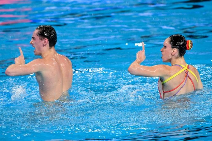 Archivo - Dennis González y Mireai Hernández durante una competición